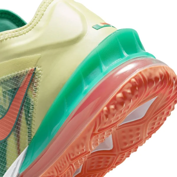 Nike Lebron 18 Low Summer Refresh Basketball Shoes in Green, Size: 16, CV7562-300