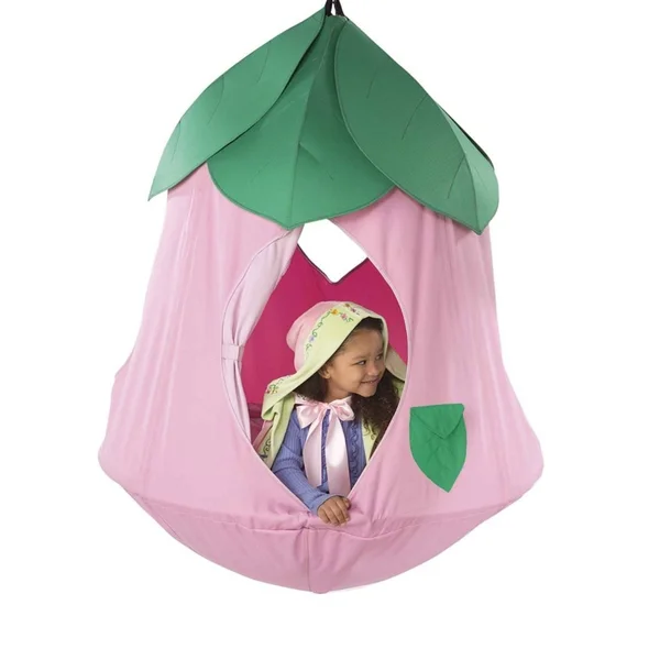 Cozy Posy HugglePod Hangout