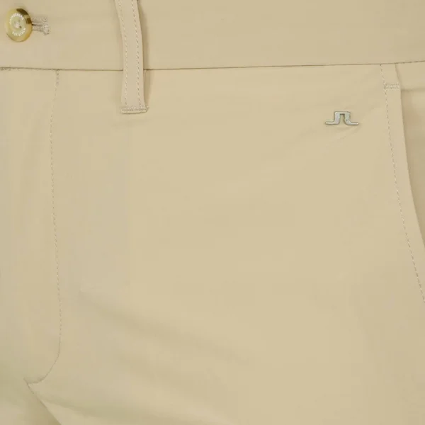 J. Lindeberg Men's Eloy Micro Stretch Shorts - Beige - Size 32
