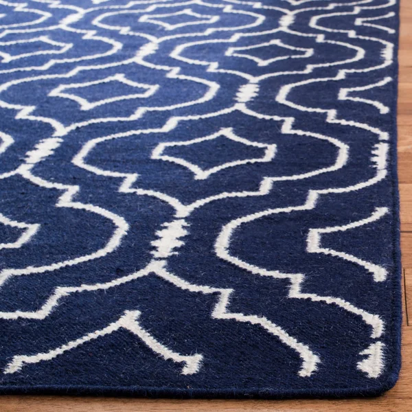 Safavieh Dhurries DHU637B 3&x5& Rug