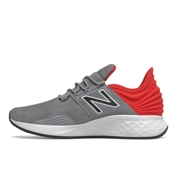 New Balance Kids& Fresh Foam Roav - Grey/Red (Size 3.5)