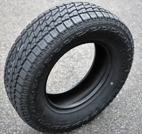 Leao Lion Sport A/T 30/9.5R15 104S