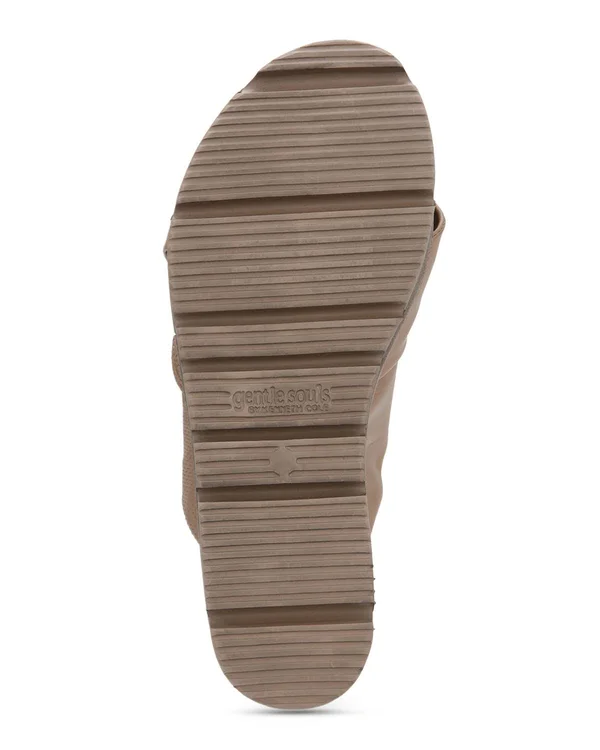 Gentle Souls by Kenneth Cole Lavern Braid Suede Sandal - 9.5, Black