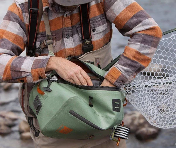Fishpond Thunderhead Submersible Sling - Cutthroat Orange