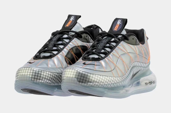 Nike Air MX 720-818, Silver, 9
