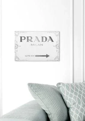 Oliver Gal &Milan Sign& Fashion and Glam Wall Art Canvas Print - Gray - White (15 x 10)