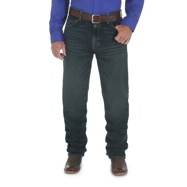 Wrangler Men's 20X 01 Competition Relaxed Fit Jean