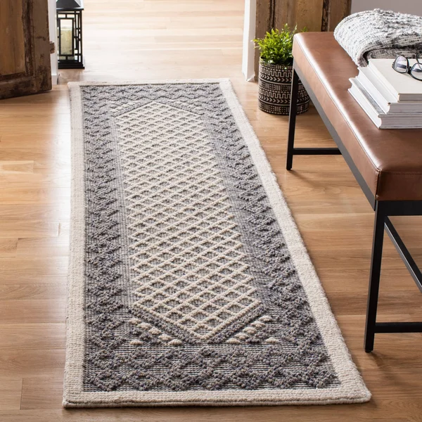 Safavieh Natura Rug Collection NAT625N - Cream, Navy - 3' x 5'