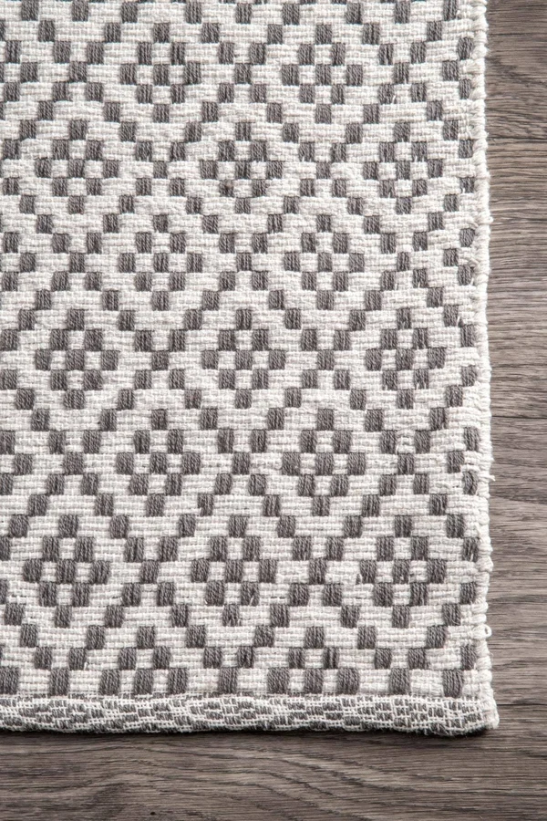 nuLOOM Holcombe Geometric Gray 4 ft. x 6 ft. Area Rug - Grey