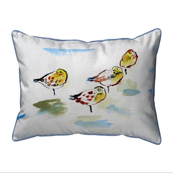 Betsy Drake ZP1044 20 x 24 in. Four Sanderlings Extra Large Zippered Pillow, 22" x 22"