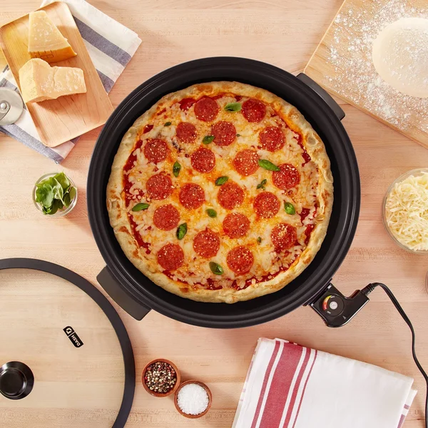 Dash 14x22 Family Size Rapid Skillet - Red