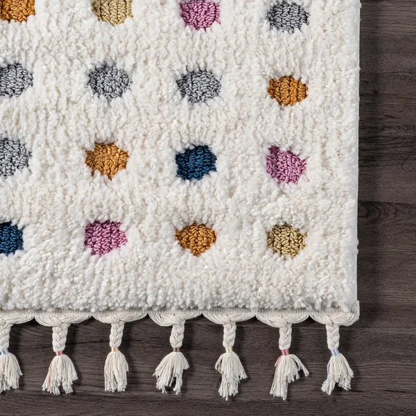 nuLOOM Behati High-Low Polka Dot Tassel Area Rug, Size: 6& 7 inch x 9&