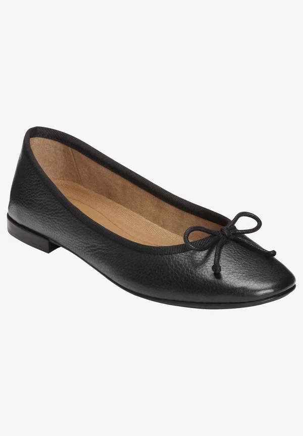 Aerosoles Homerun Ballet Flat - Women's - Black Leather