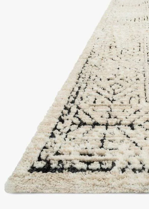 Magnolia Home by Joanna Gaines Lotus LB-07 Ivory, Black 5&0x22 x 7&6x22 Rug