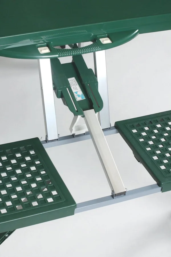 Stansport Picnic Table and Umbrella Combo