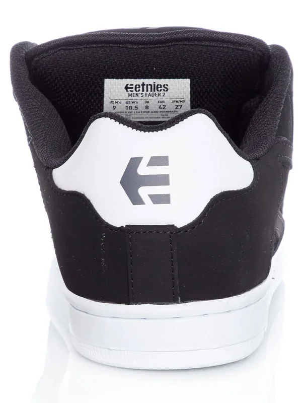 Etnies Fader 2 (Black/White) Men's Skate Shoes