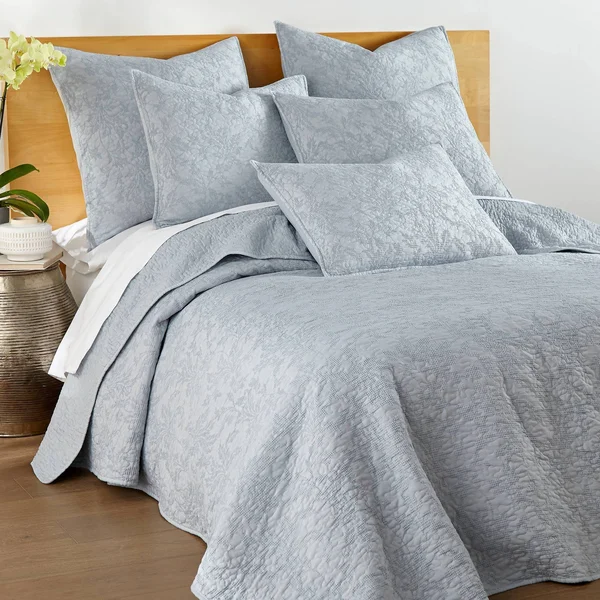 Homthreads Emory Quilt Set & Shams - Light Blue, King