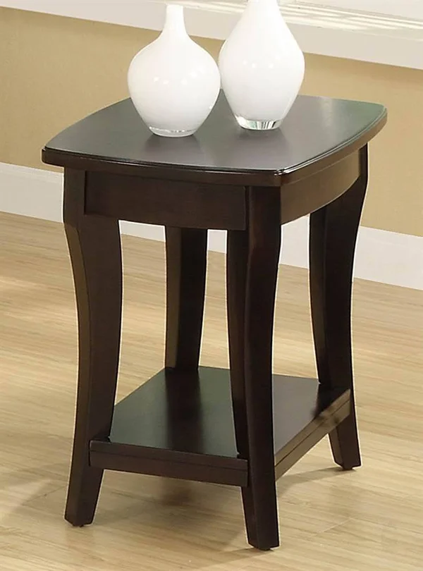 Riverside Furniture Annandale Chairside Table Dark Mahogany