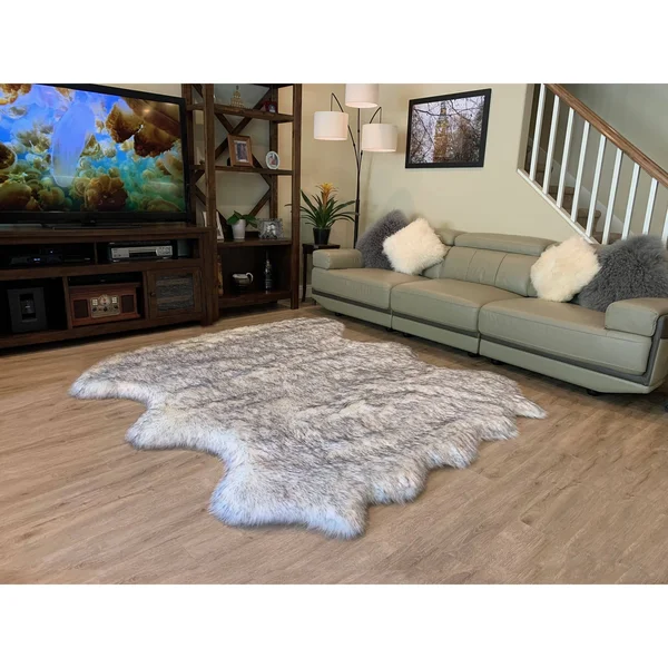 Ovella Home Premium Luxurious Faux Sheepskin 6-Pelt Plush Shag Area Rug - 6' x 6' - 6' x 6' - White
