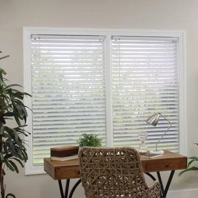 Room Darkening White Horizontal/Venetian Blind Latitude Run Blind Size: 62x22W x 72x22L