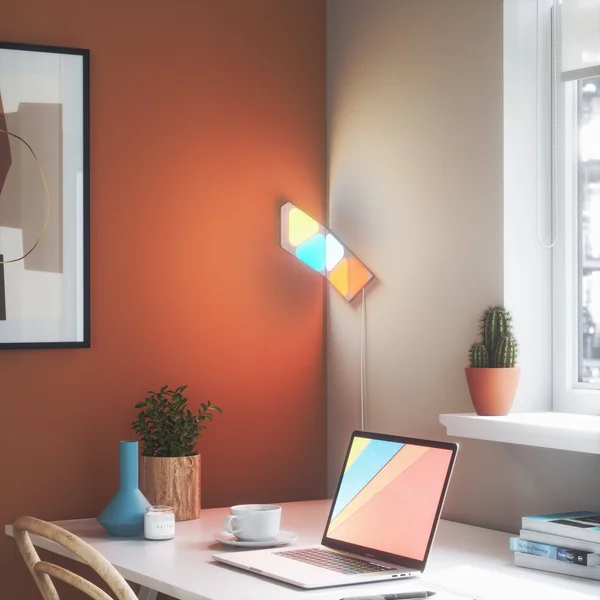 Nanoleaf Shapes - Mini Triangle Smarter Kit
