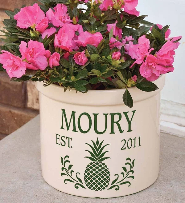 Plow & Hearth Pineapple Personalized Crock with Name and Year - Green