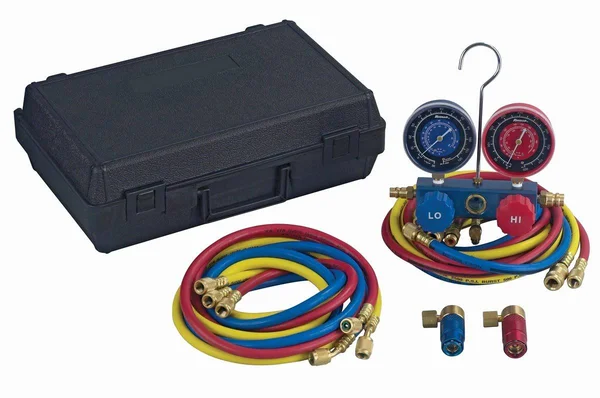 Robinair 47150 Dual R12/134a Aluminum Manifold Set with 72x22 Hoses