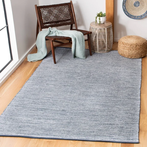 Safavieh 8& x 10& Montauk Montauk 250 Navy - Blue Rug