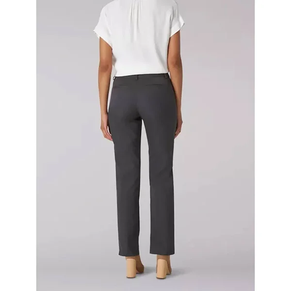 Lee Women's Wrinkle Free Relaxed Fit Straight Leg Pant
