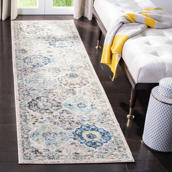 Safavieh Madison MAD611A 2&3x22 x 22& Ivory and Aqua Runner