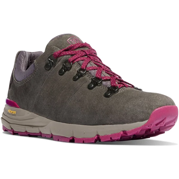 Danner Women's Mountain 600 Low 3x22 Gray/Plum