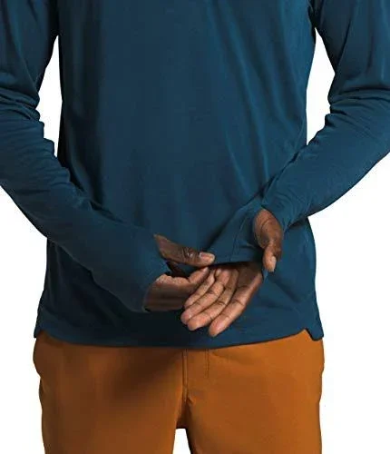 The North Face Men's Essential 1/4 Zip Pullover: Blue Wing Teal