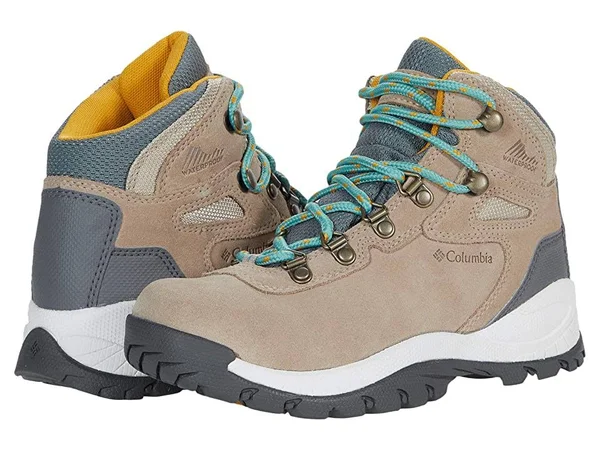 Columbia Women's Newton Ridge Plus Waterproof Amped Hiking Boots