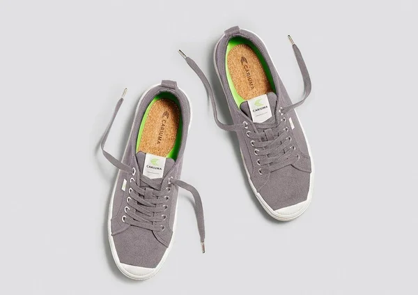 Cariuma OCA Low Mystic Grey Canvas Sneaker Men - Grey