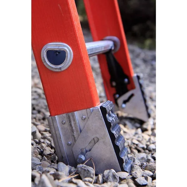 Werner D6232-2 32 ft Type IA Fiberglass D-Rung Extension Ladder
