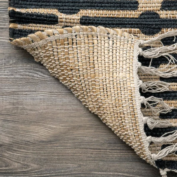 nuLOOM Lavena Printed Winged Trellis Area Rug, Black, 4x6 ft