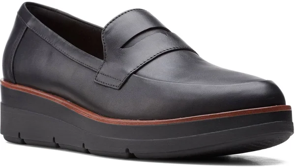 Clarks Shaylin Step Wedge Penny Loafer, Size 10 in Black Leather at Nordstrom