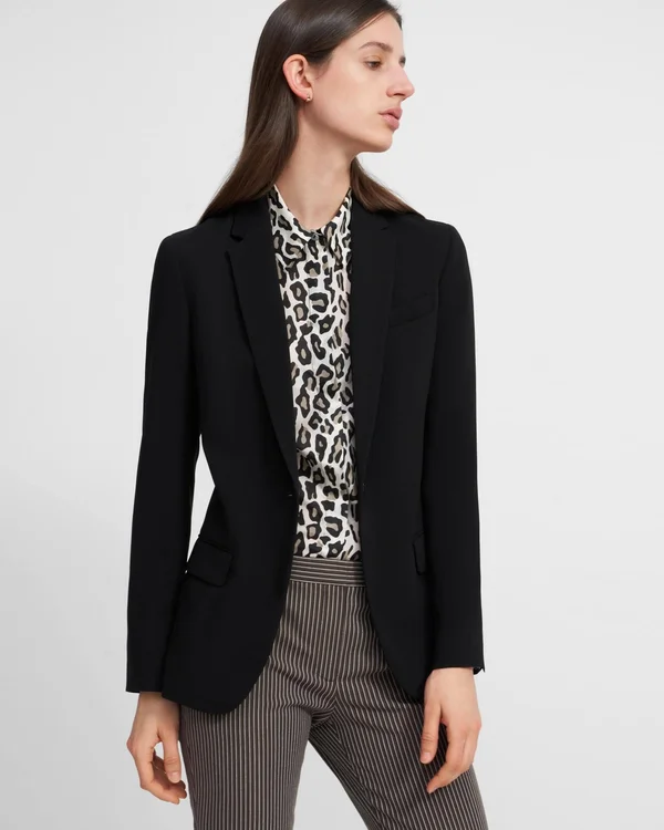 Staple Blazer in Crepe