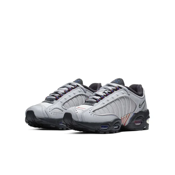 Nike Air Max Tailwind 4 SE Big Kids& Shoes in Grey - Size: 6Y, Ck0700-001