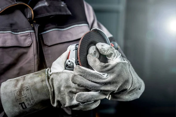 Metabo 4.5x22 Angle Grinder - 10 - 500 RPM - 8.5 Amp w/Lock-on