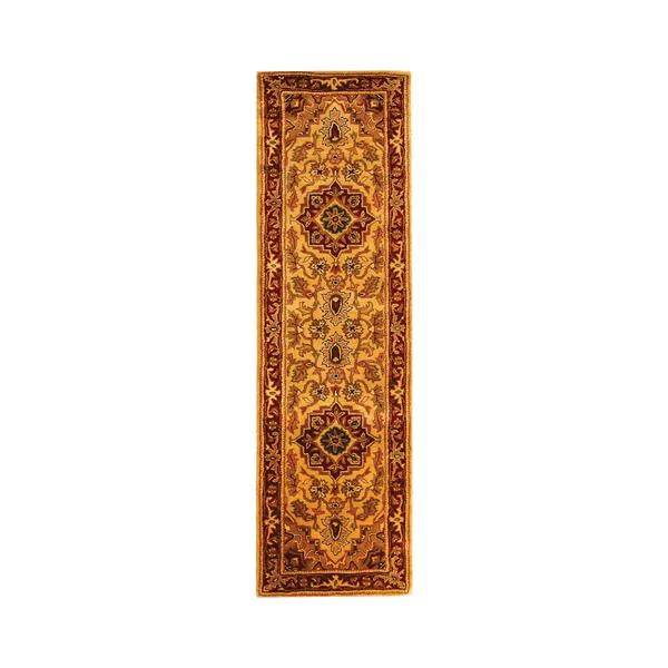 Safavieh Classic CL763A 2&3x22 x 10&0x22 Runner Light Gold - Red Area Rug