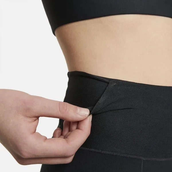 Nike One Luxe Icon Clash Women's 7x22 Shorts