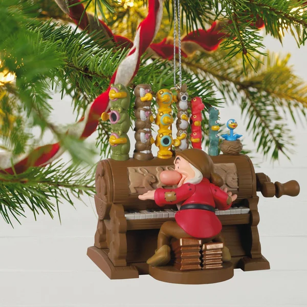 Disney Snow White and The Seven Dwarfs The Silly Song Musical Ornament with Motion