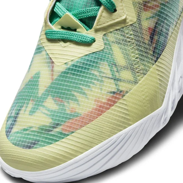 Nike Lebron 18 Low Summer Refresh Basketball Shoes in Green, Size: 16, CV7562-300