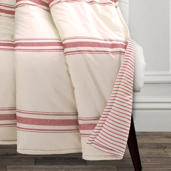 Lush Decor Farmhouse Stripe Throw Navy