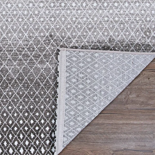 Transient Diamond Ombre Gray-Ivory Area Rug - 3&11x22 x 5&3x22