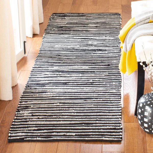 Safavieh Rag Rug RAR130Q Area Rug, Black/Multi, 6& x 6& Square