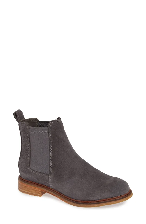 Women's Clarks Clarkdale Arlo Boot - Size 5.5 M - Grey