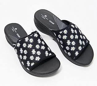 Cloudsteppers by Clarks Jersey Slide Sandals -Arla Nora, Size 8-1/2 Wide, Black Daisies