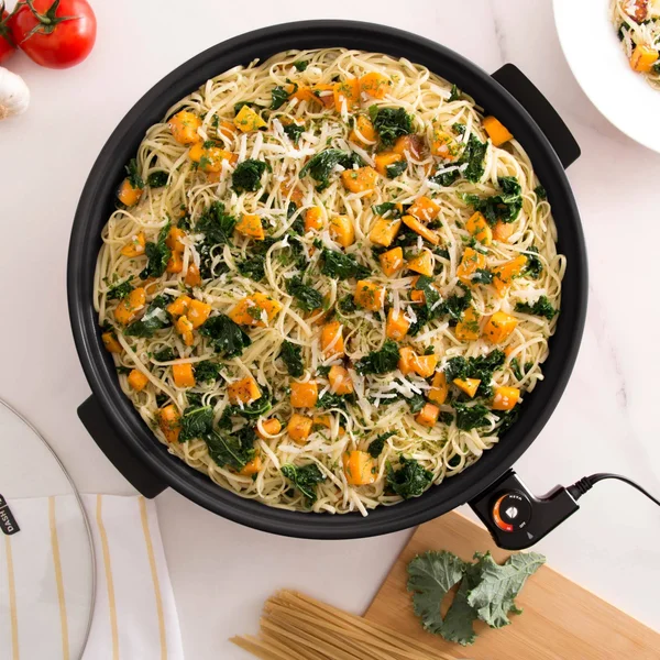 Dash 14x22 Family Size Rapid Skillet - Red